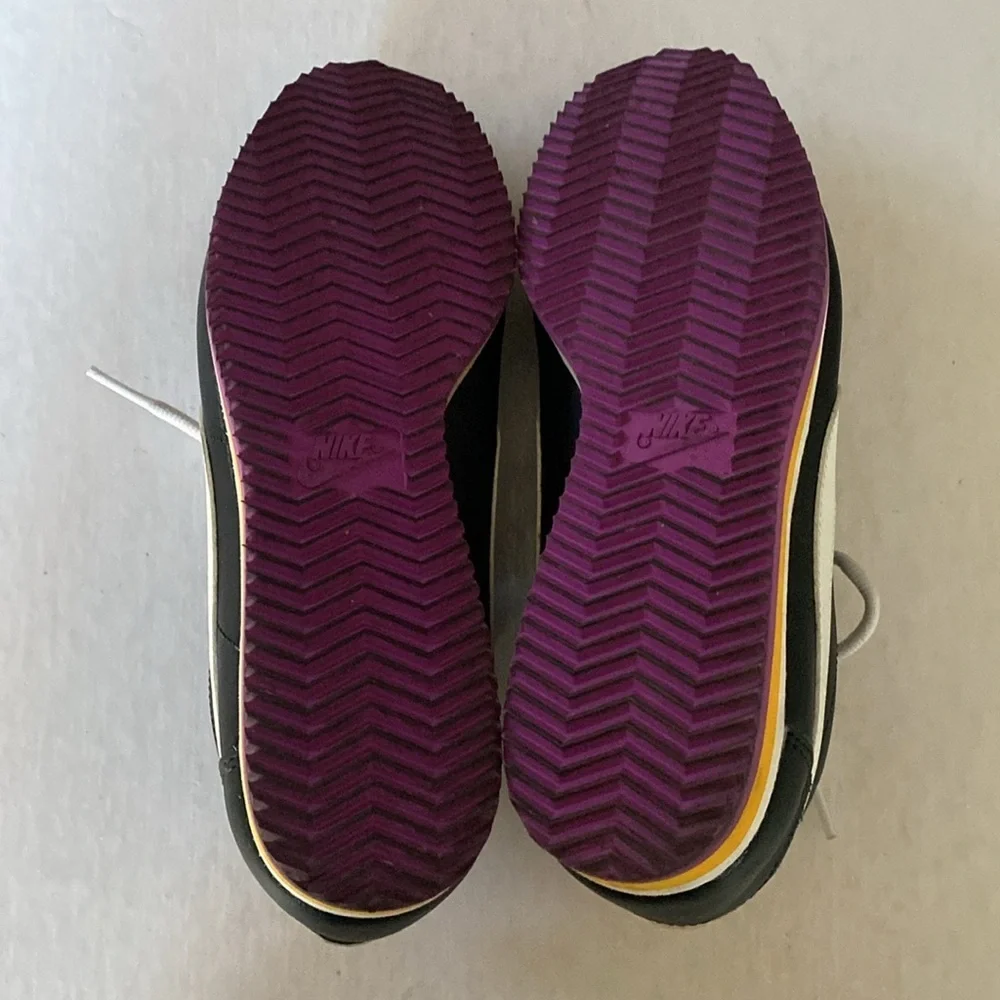 Nike cortez women’s